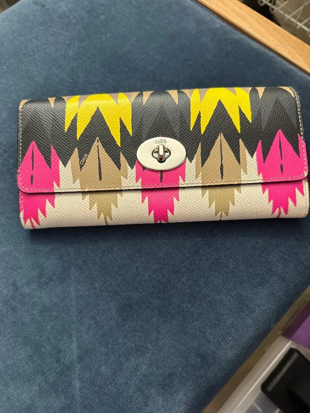 Coach Hawk Feathers Long Leather Wallet - Excellent!